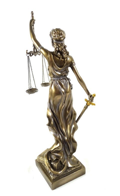 Temida figurka 35 cm - Prezent dla prawnika sędziego - MC-90037