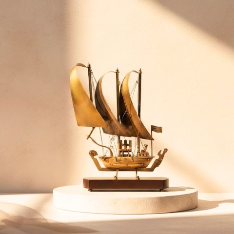 Duży Okręt mosiężny na podstawie drewnianej - 38cm - N-3615B