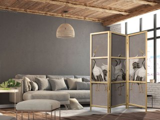 Parawan japoński - Taniec żurawi - jasne sylwetki ptaków na ciepło-szarym tle z fakturą