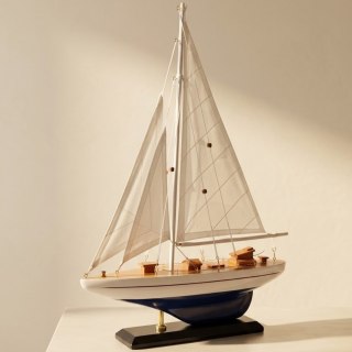 Model Jachtu Drewniany Wysokość 42cm - M1