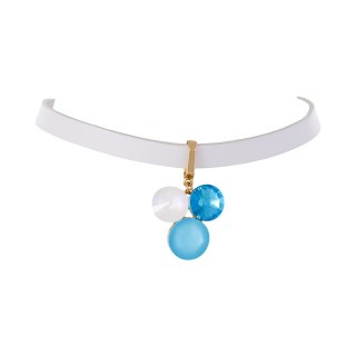 Skórzany, biały choker z z zawieszką zdobioną trzema kryształami o średnicy 14mm i 16 mm (C25/JES/211AU)