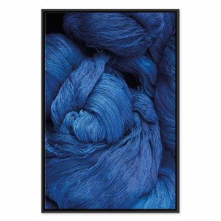 Obraz - Niebieska włóczka (1-częściowy) pionowy 80x120 W ramie drewnianej czarnej