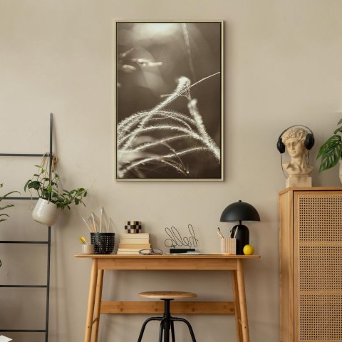 Obraz - Puszysta trawa (1-częściowy) pionowy 60x90 W ramie drewnianej naturalnej