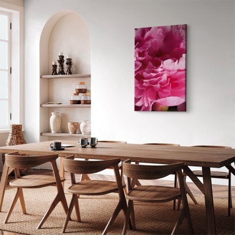 Obraz - Rozkwit piękna (1-częściowy) - różowy kwiat piwonii w objęciach natury 40x60 Standard