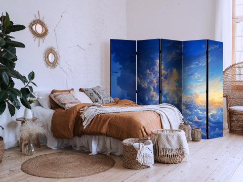 Parawan - Gdy niebo staje się płótnem: artystyczne dzieło natury w chmurach 225x172 Akustyczny