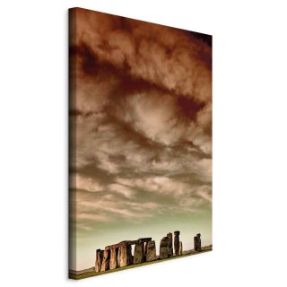 Obraz - Chmury nad Stonehenge (1-częściowy) pionowy 60x90 Na płótnie włoskim