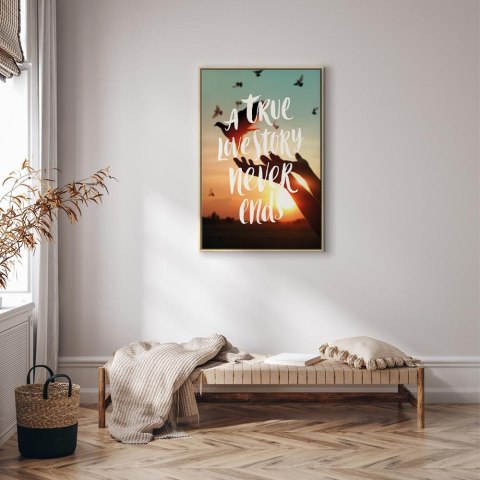 Obraz - A True Love Story Never Ends (1-częściowy) pionowy 80x120 W ramie drewnianej naturalnej