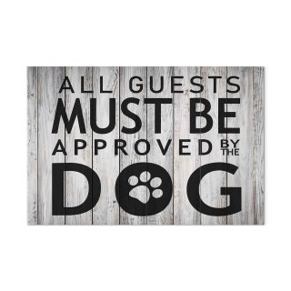 Obraz - All Guests Must Be Approved by the Dog (1-częściowy) szeroki 120x80 Na płótnie włoskim