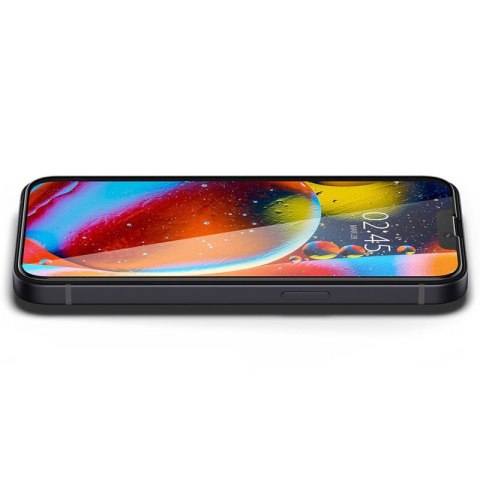 Spigen Glass FC - Szkło hartowane do iPhone 17e / 16e / 14 / 13 / 13 Pro (Czarna ramka)