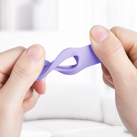 Crong Silicone Case with Key Ring - Etui ochronne brelok do Apple AirTag 1 / 2 (fioletowy)