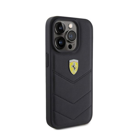 Ferrari Quilted Metal Logo - Etui iPhone 15 Pro (czarny)