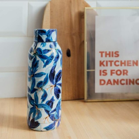 Quokka Solid - Butelka termiczna ze stali nierdzewnej 510 ml (Blue Hibiscus)