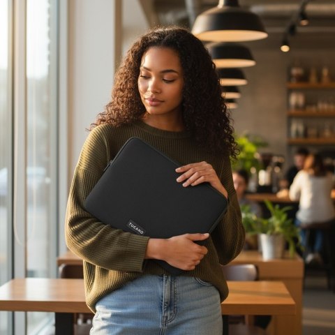 Tucano Colore2 - Pokrowiec MacBook Air 13" (M5/M4/M3/M2/M1/2026-2018) / Pro 13" / Laptop 12" (czarny)