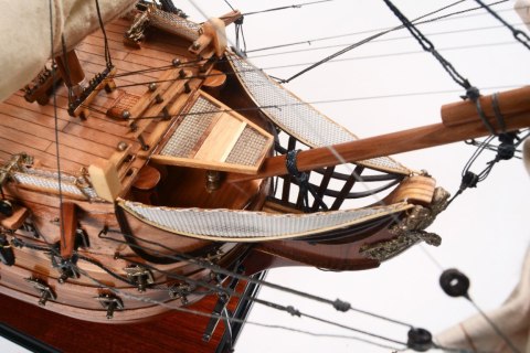 Ekskluzywny model żaglowca HMS Victory VIC80R