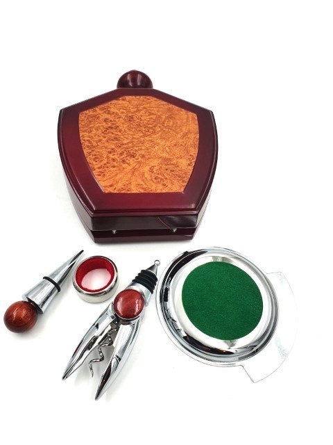 Elegancki Zestaw do Wina 4 elementy - G196