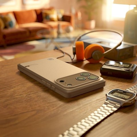 Spigen Classic LS MagSafe - Etui iPhone 17 Pro Max (Stone)
