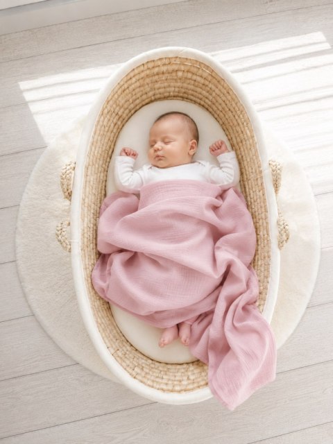 Muślinowy kocyk dla niemowląt z chwostami - pastel pink
