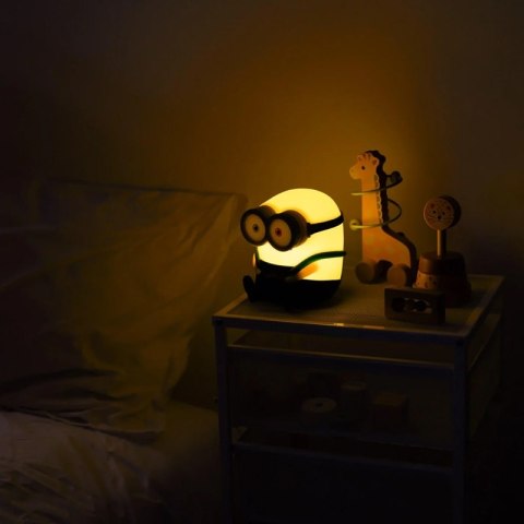 Minions - Miękka silikonowa lampka nocna LED Bob dla dzieci 15 cm