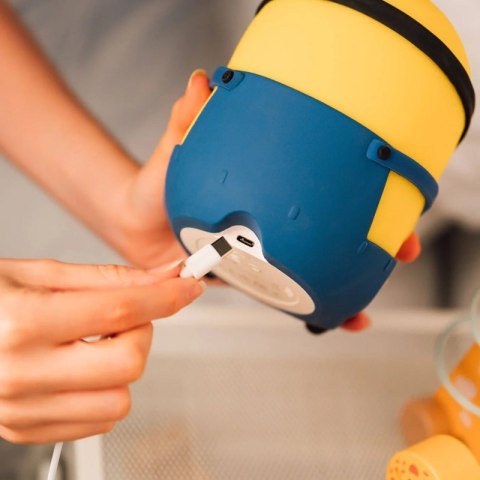 Minions - Miękka silikonowa lampka nocna LED Bob dla dzieci 15 cm
